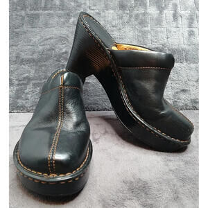 Stylish Black Women's Clogs